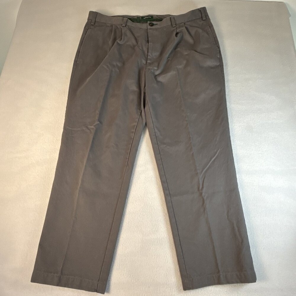 Orvis Men's Grey Cargo Heavy Duty Pants Size 42 Pleated NWOT‎